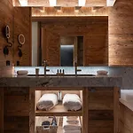 木屋 Forest Lodge, A Luxury With Sauna And Jacuzzi