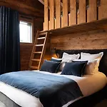 木屋 Forest Lodge, A Luxury With Sauna And Jacuzzi *