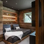 木屋 Forest Lodge, A Luxury With Sauna And Jacuzzi *