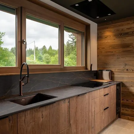 Forest Lodge, A Luxury With Sauna And Jacuzzi