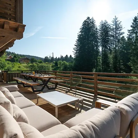 Chalet Forest Lodge, A Luxury With Sauna And Jacuzzi *