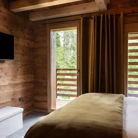 Chalet Forest Lodge, A Luxury With Sauna And Jacuzzi