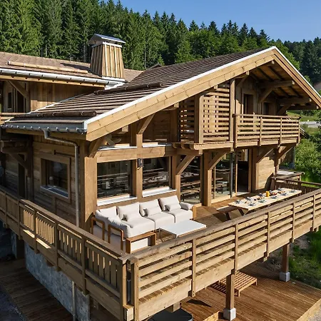 Forest Lodge, A Luxury With Sauna And Jacuzzi Chalet