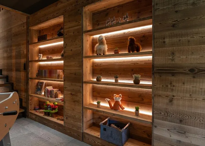 Forest Lodge, A Luxury With Sauna And Jacuzzi Horská chata *