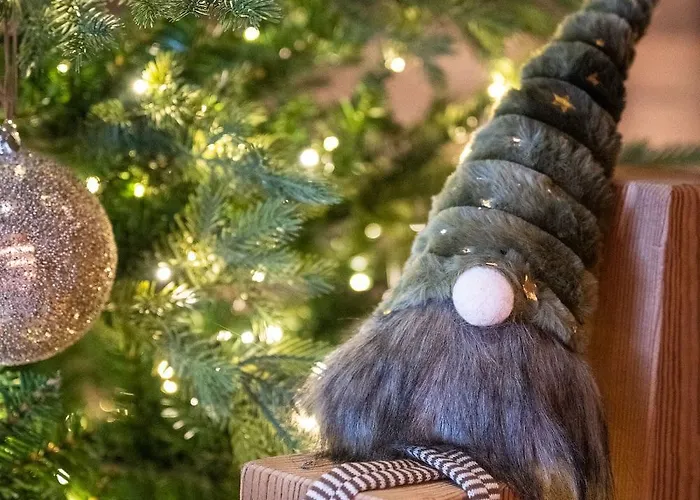 Forest Lodge, A Luxury With Sauna And Jacuzzi Chalet